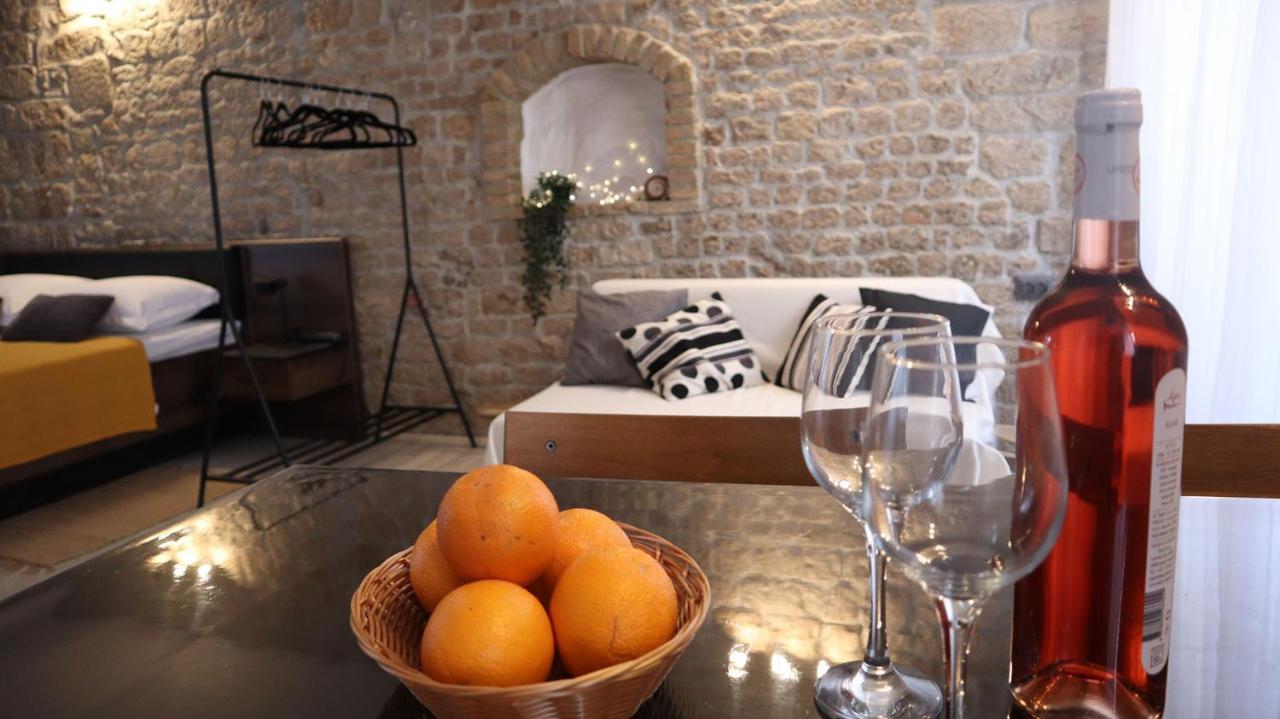 Orange Apartment Sibenik Luaran gambar